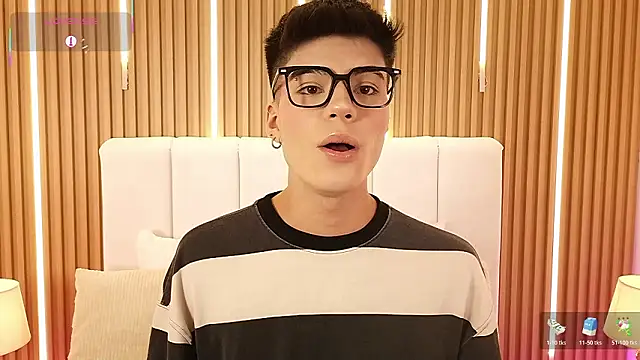 Snapshot of Dulcey_ chatting on 02.28.26 Dulcey online show from 02.28.26