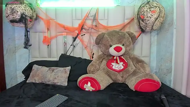 NikkyyRed online show from 11.06.25