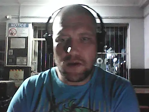 Snapshot of Nawtyboy97 chatting on 10.08.25 Nawtyboy97 online show from 10.08.25