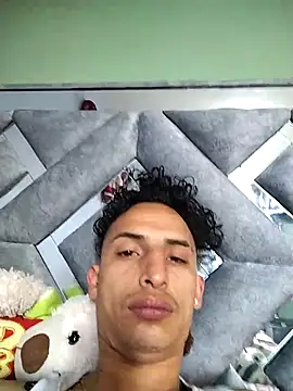 Dani22cmhot online show from 10.26.25