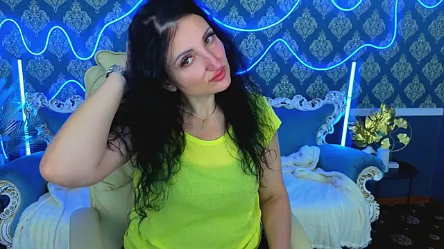 MissRossi online show from 11.10.25