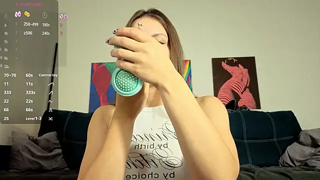 TrixiBell online show from 09.27.25