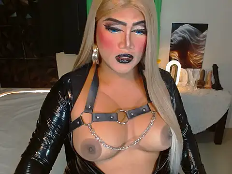 Snapshot of purelovexx chatting on 10.01.25 purelovexx online show from 10.01.25