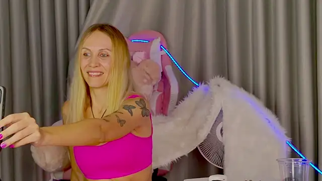 goddess kate   online show from 11.04.25