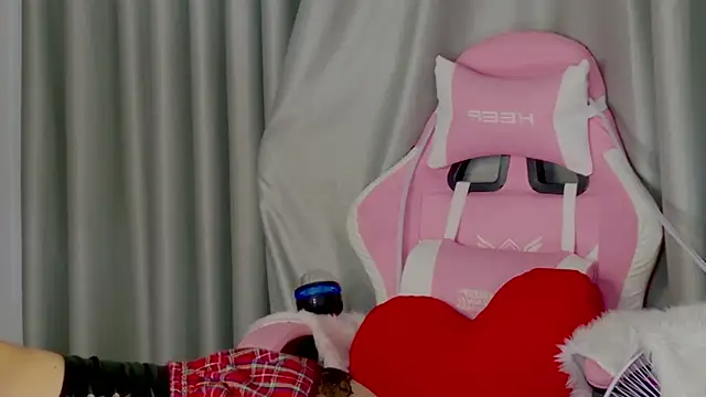 goddess kate   online show from 11.07.25