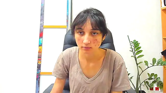 Marri-Stella online show from 01.12.26