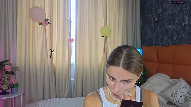 SoftBliss online show from 09.19.25