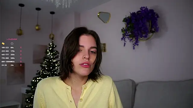 EleneButton online show from 12.21.25