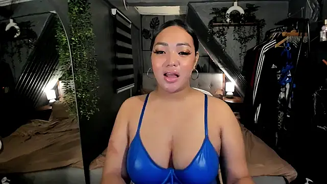 Snapshot of seductiveyumeko69 chatting on 09.26.25 seductiveyumeko69 online show from 09.26.25