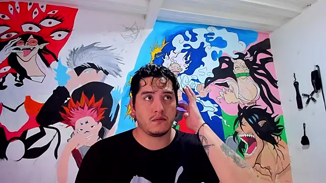 Snapshot of RoxyandAron2 chatting on 10.10.25 RoxyandAron2 online show from 10.10.25