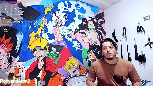 Snapshot of RoxyandAron2 chatting on 10.25.25 RoxyandAron2 online show from 10.25.25