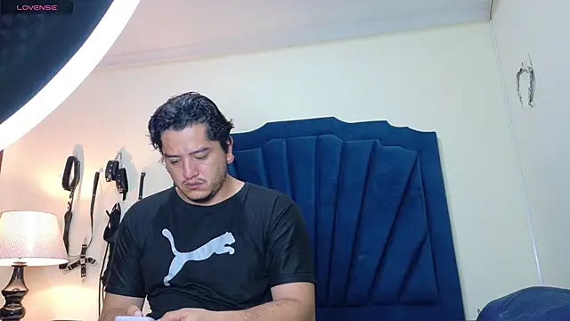 RoxyandAron2 online show from 05.10.26