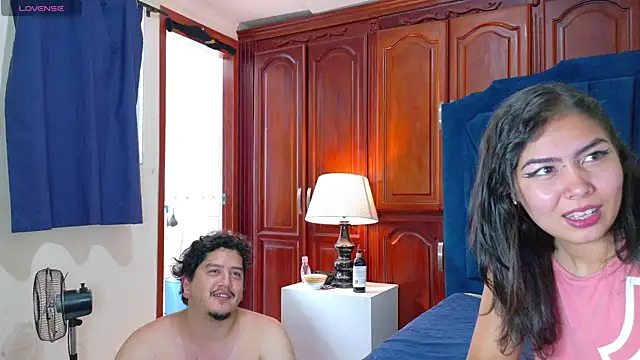 RoxyandAron2 online show from 05.31.26