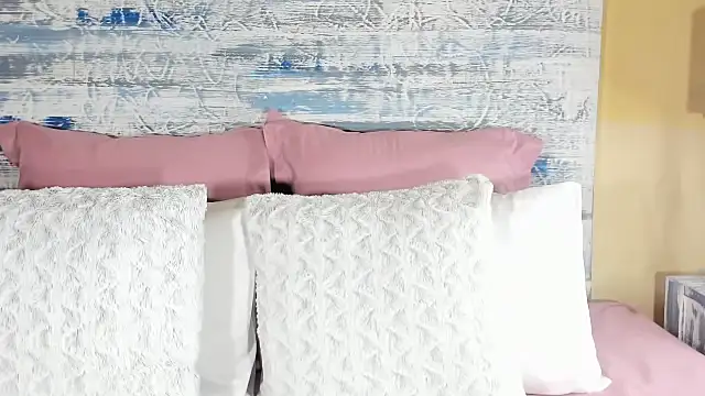 Jess555 online show from 10.12.25