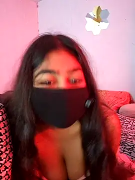 SofiaLeo online show from 10.13.25