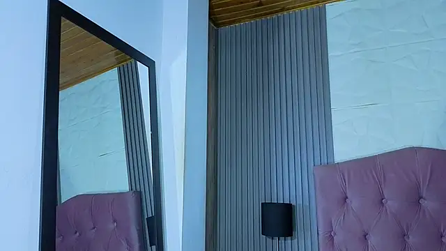 Bonnali lune online show from 04.10.26