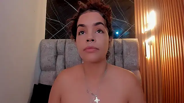 roxanne dl online show from 09.22.25