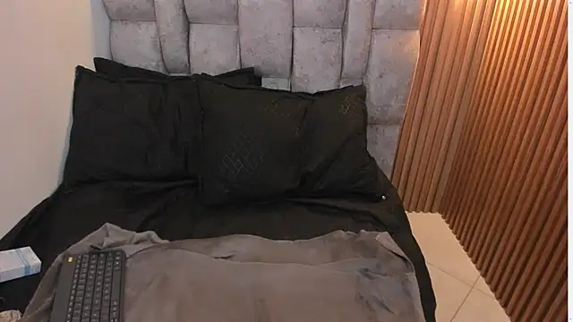 roxanne dl online show from 09.27.25