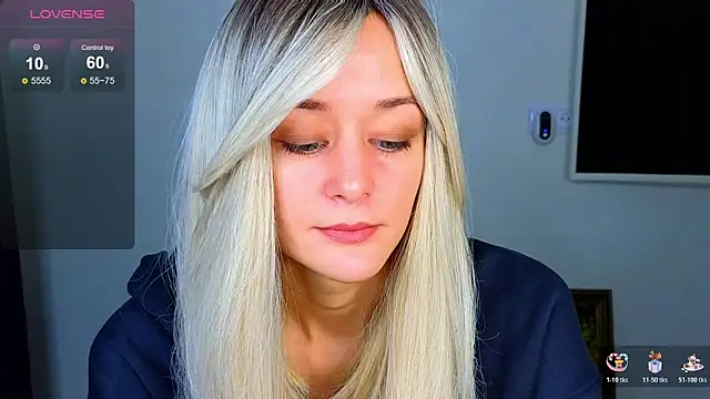 Snapshot of thief_of_hearts chatting on 10.27.25 thief of hearts online show from 10.27.25