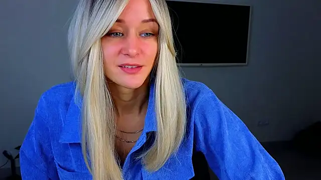 Snapshot of thief_of_hearts chatting on 10.28.25 thief of hearts online show from 10.28.25