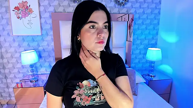 Snapshot of Sasha__sims__ chatting on 10.09.25 Sasha sims online show from 10.09.25