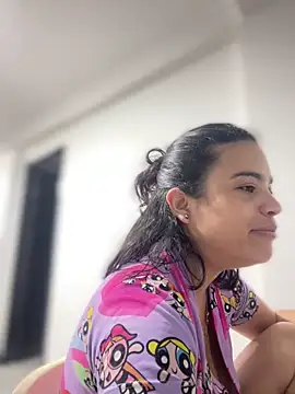 JuanitaMore01 online show from 09.26.25