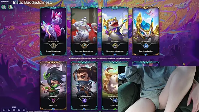 Snapshot of BaddieJoline chatting on 10.09.25 BaddieJoline online show from 10.09.25