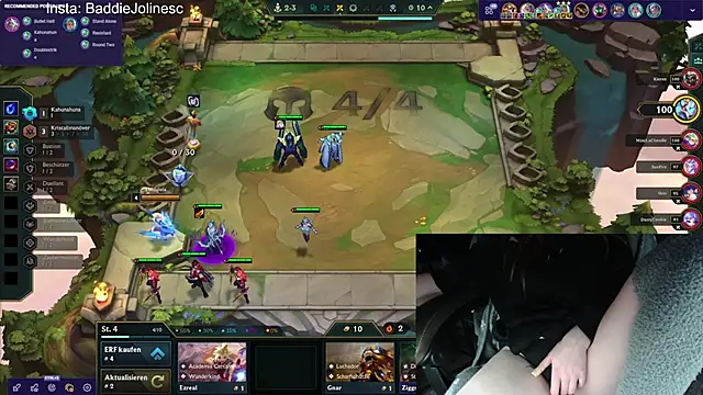 Snapshot of BaddieJoline chatting on 10.18.25 BaddieJoline online show from 10.18.25