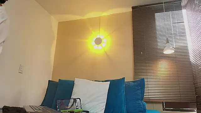 Lucian Morel S online show from 10.18.25