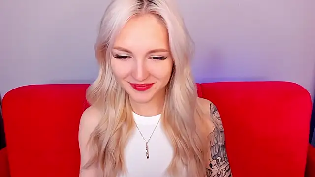 LisaFoxyMe online show from 10.03.25