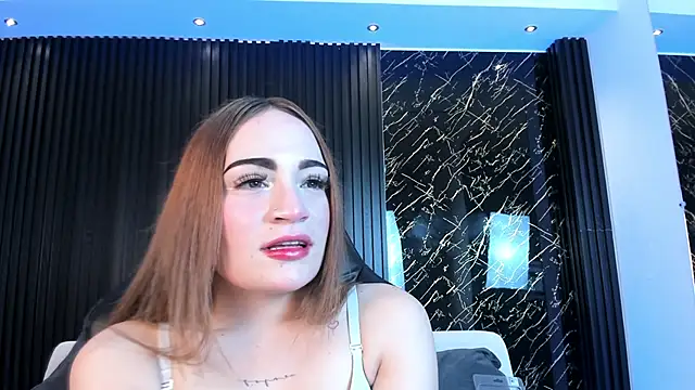 Snapshot of MadisonAnngel chatting on 10.22.25 MadisonAnngel online show from 10.22.25