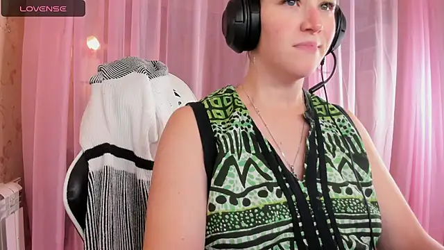 Anabel-Candy online show from 10.31.25