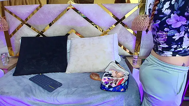 Scarlett Vegaa online show from 09.19.25