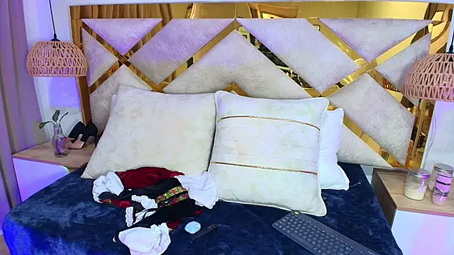 Scarlett Vegaa online show from 10.06.25