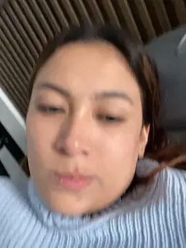 MacarenaRosse online show from 10.19.25