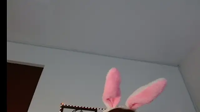 Snapshot of Carolinagarcia12345 chatting on 10.04.25 Carolinagarcia12345 online show from 10.04.25