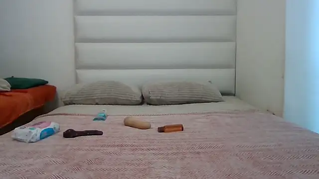 SexyNonnyy online show from 04.14.26