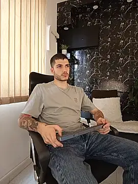 Snapshot of Rafael_Mendezz chatting on 06.18.26 Rafael Mendezz online show from 06.18.26