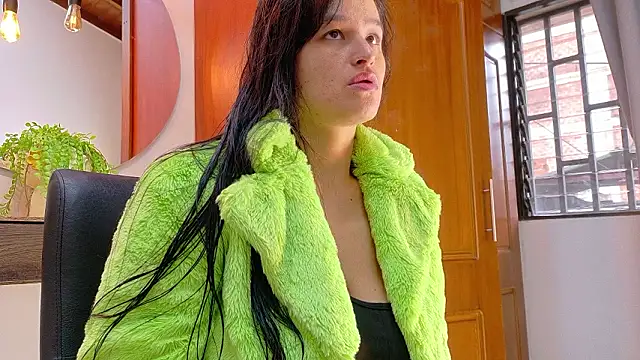 Jennifer Vega1 online show from 02.15.26