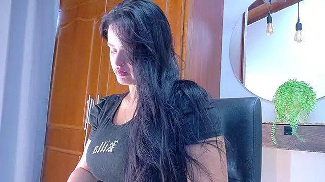 Jennifer Vega1 online show from 04.09.26