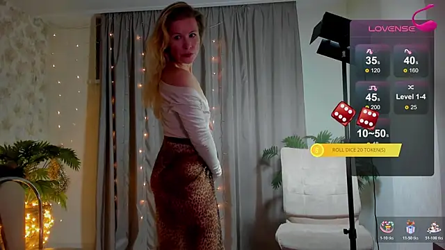 Julia Giulia online show from 01.09.26