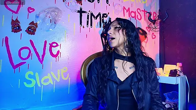 Sweettpleasure online show from 11.17.25