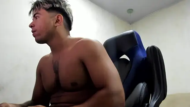 Snapshot of Bellion_grant chatting on 09.24.25 Bellion grant online show from 09.24.25