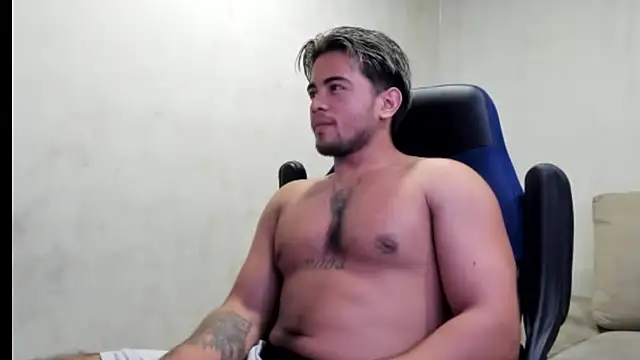 Snapshot of Bellion_grant chatting on 10.21.25 Bellion grant online show from 10.21.25