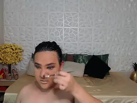 Snapshot of Hotcum_ella chatting on 11.08.25 Hotcum ella online show from 11.08.25