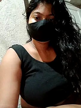 Snapshot of DiyaRoy49 chatting on 09.09.25 DiyaRoy49 online show from 09.09.25