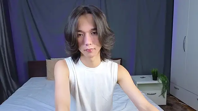 okerriella online show from 09.14.25