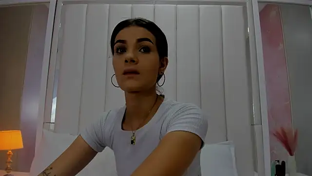 isabella-hot28 online show from 10.01.25