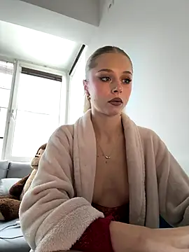 BabyAnais online show from 10.05.25