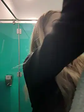 BabyAnais online show from 11.05.25